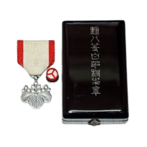 勲章の高価買取ならお任せください‼ | 買取半蔵