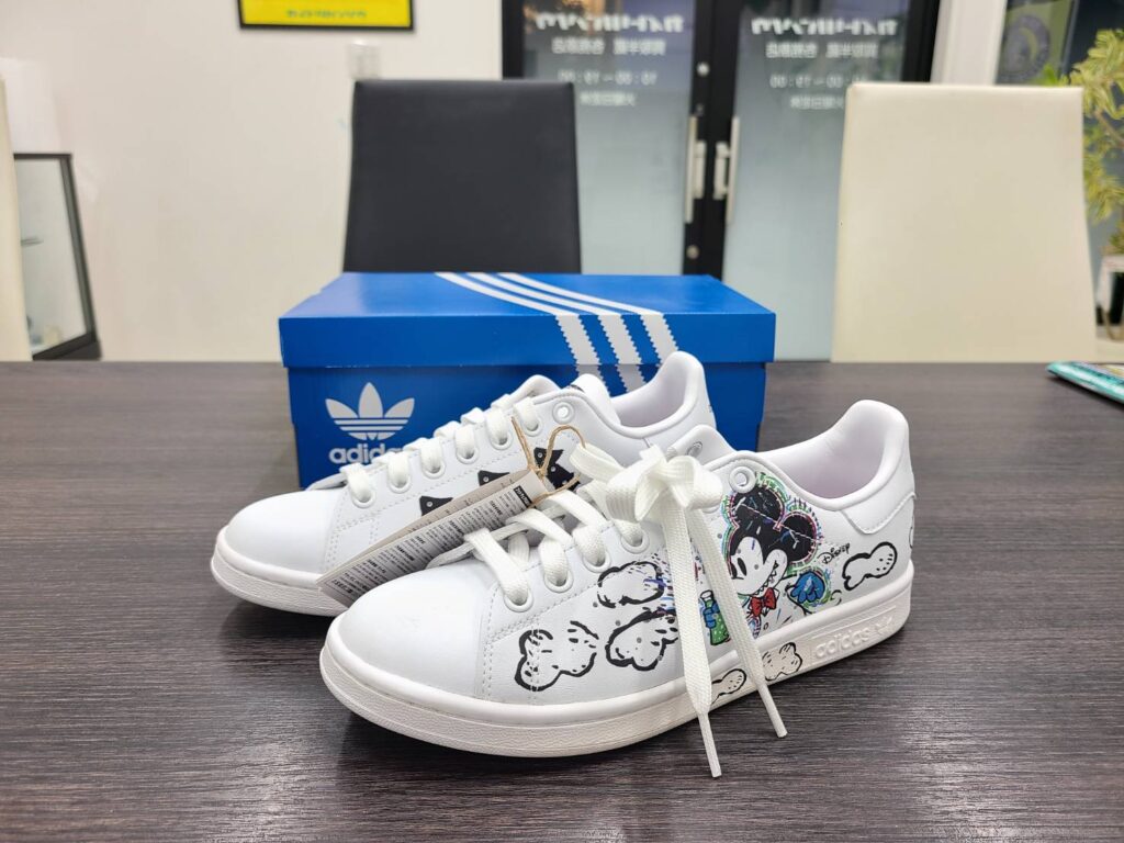 アディダススニーカー買取