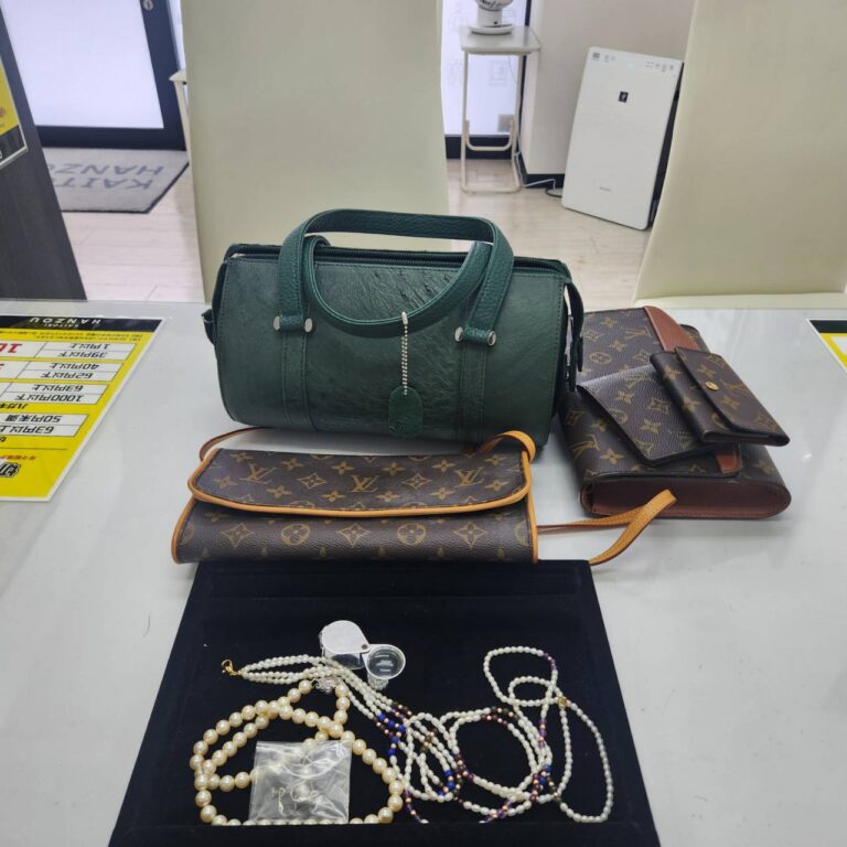 ブランド査定、お任せ!